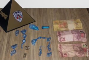 Menor é apreendido por tráfico de drogas durante operação policial em Alfenas-MG